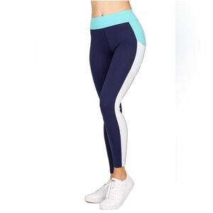 Sofibella tennis leggings size small